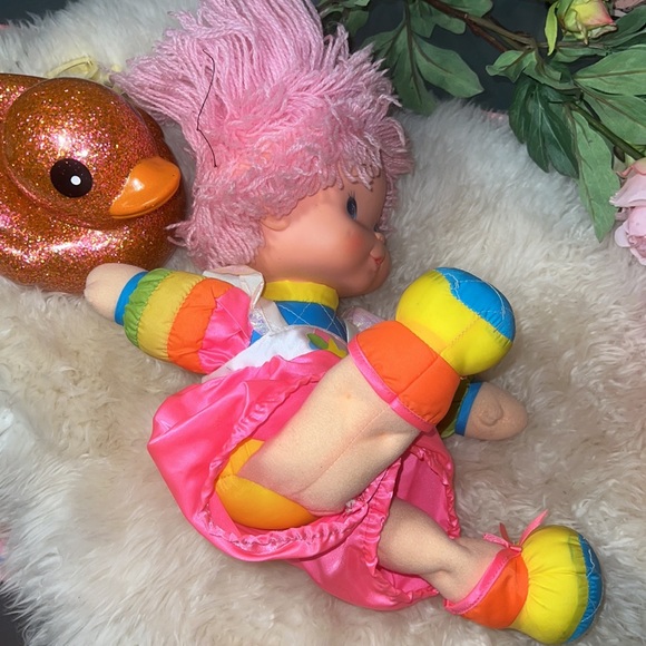 Rainbow Brite Doll 🌈 🧸 - Picture 6 of 6
